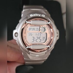 Casio Baby G rose gold BG169G-4 EUC